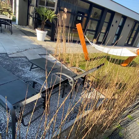 Luxe 4- Persoons Veluwelodge Met Hottub In Ermelo! Ermelo