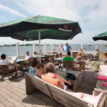 Luxe 4- Persoons Veluwelodge Met Hottub In Ermelo! * إرميلو