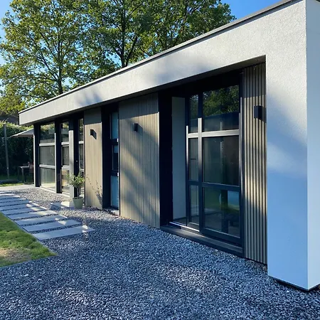 Prázdninový dům Luxe 4- Persoons Veluwelodge Met Hottub In Ermelo! *