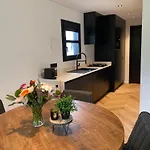Luxe 4- Persoons Veluwelodge Met Hottub In Ermelo! Semesterbostad *